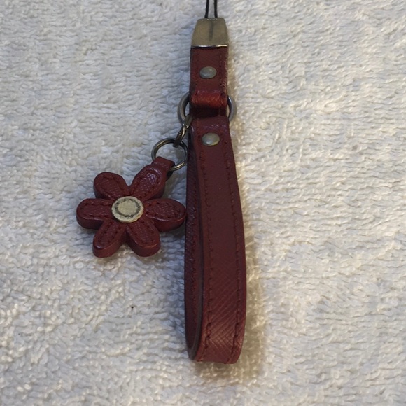 Prada Red Flower Keyring in Saffiano Leather and Silvertone Metal (6.5in) - Picture 2 of 7